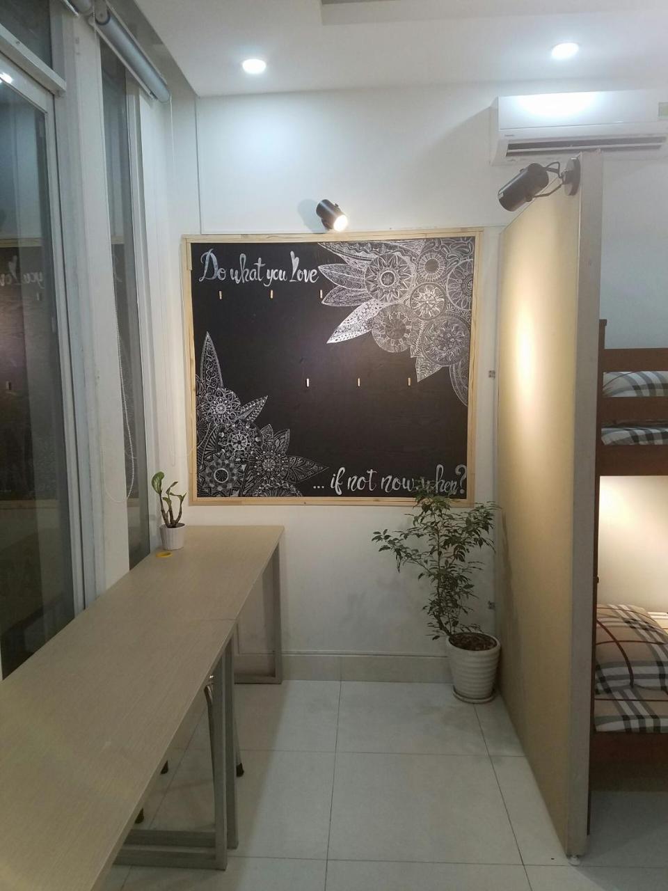 Natural House Hostel ホーチミン市 エクステリア 写真