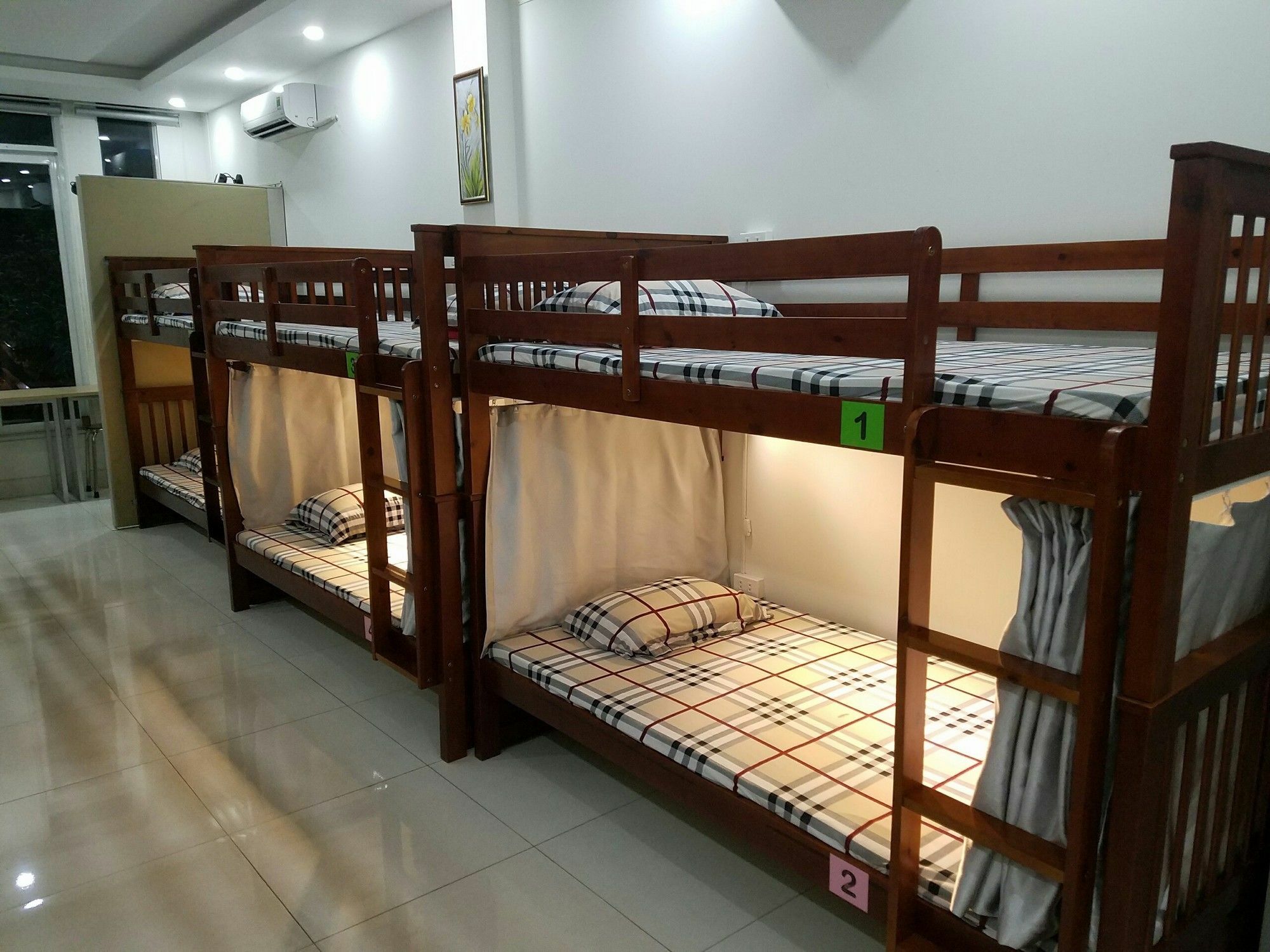 Natural House Hostel ホーチミン市 エクステリア 写真